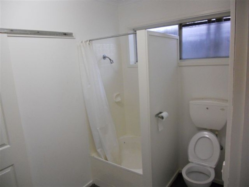 2/15 Well Street, Morwell VIC 3840