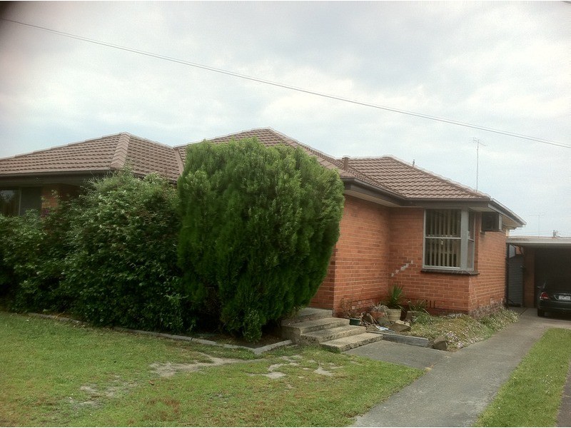 3 Cherry  Crescent, Morwell VIC 3840