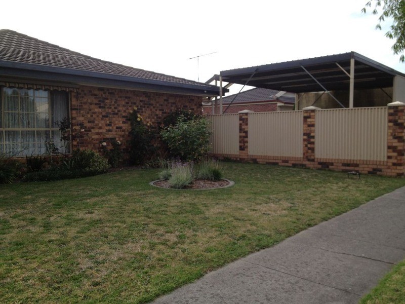 30 Bellarine Circuit, Morwell VIC 3840