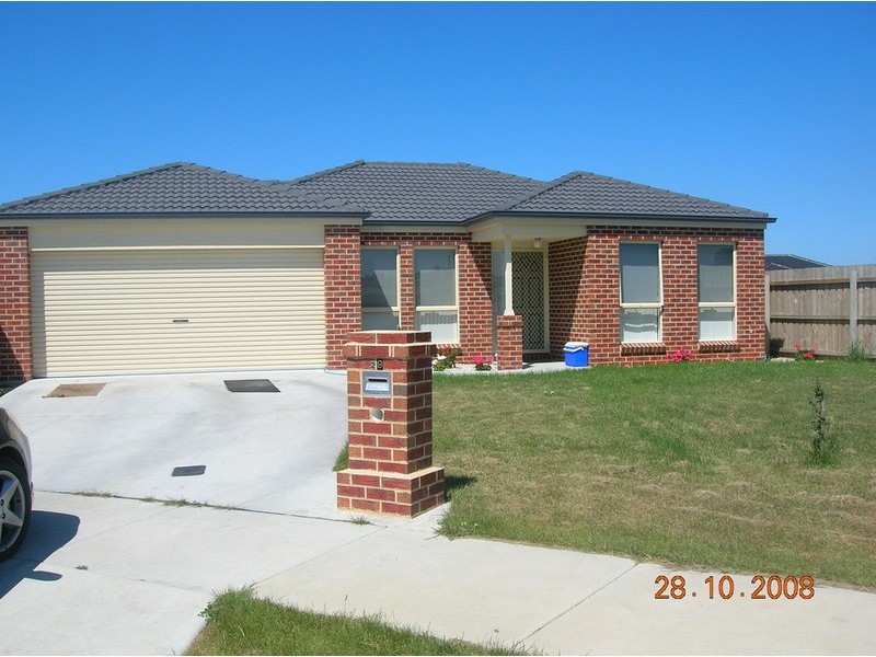 2/9 Carlyle Court, Morwell VIC 3840