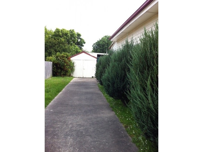 25 Avondale Road, Morwell VIC 3840