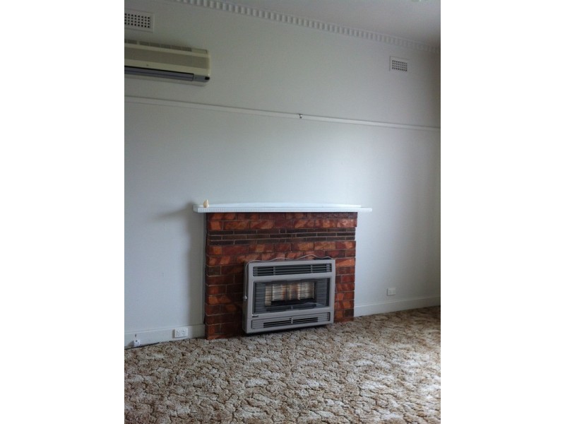 25 Avondale Road, Morwell VIC 3840