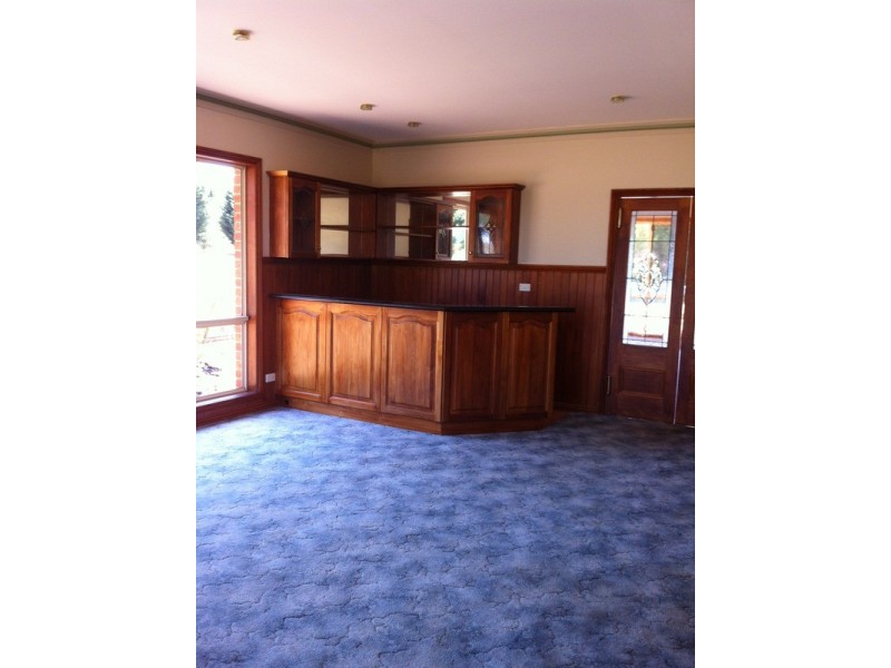 1515 McDonalds  Track, Narracan VIC 3824