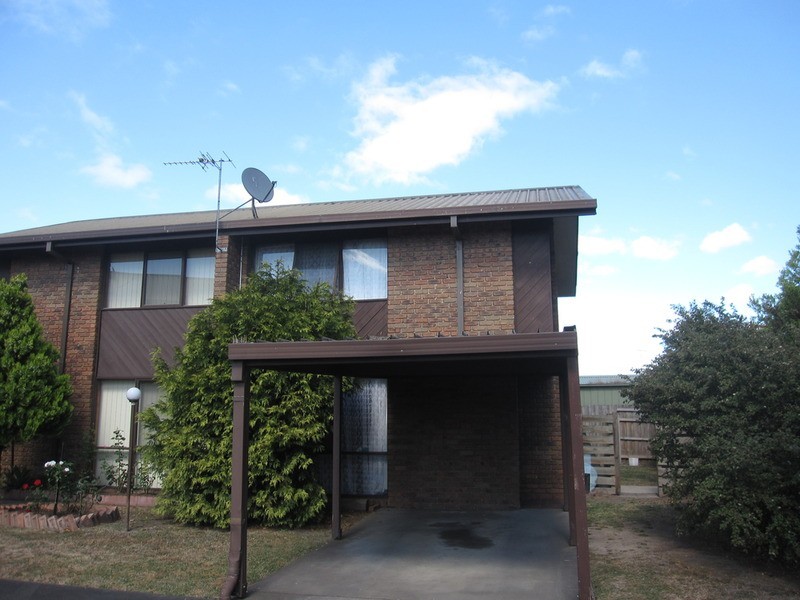 6/2 Opal Place, Morwell VIC 3840