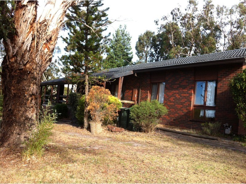 2 Brownbill Street, Moe VIC 3825