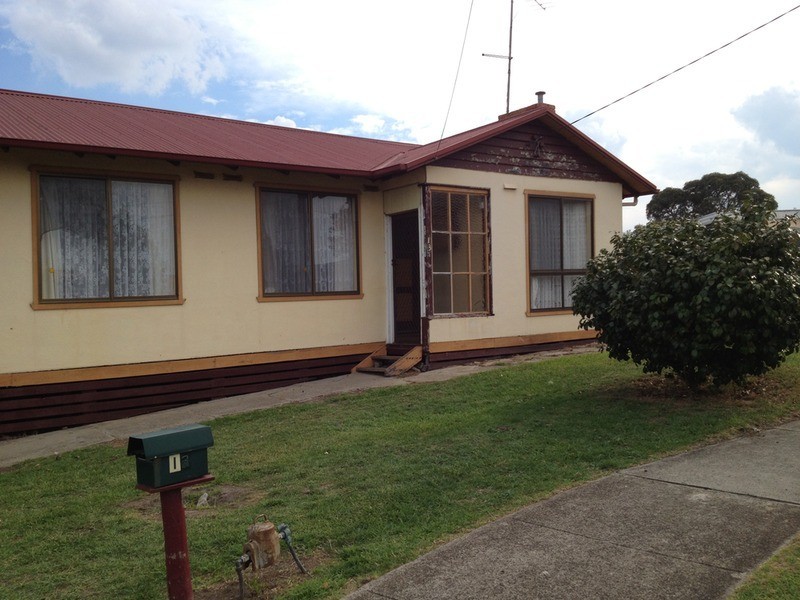 13 Lae Court, Morwell VIC 3840