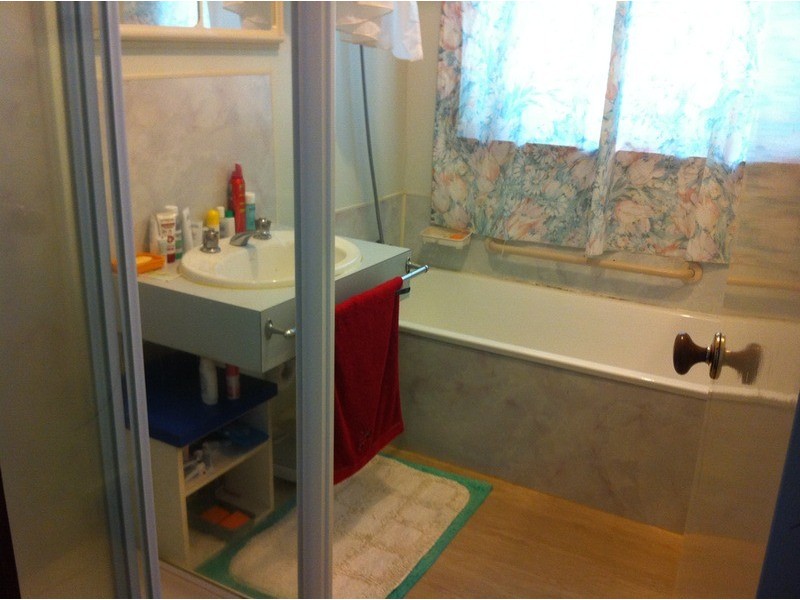 6 Amaroo  Drive, Churchill VIC 3842