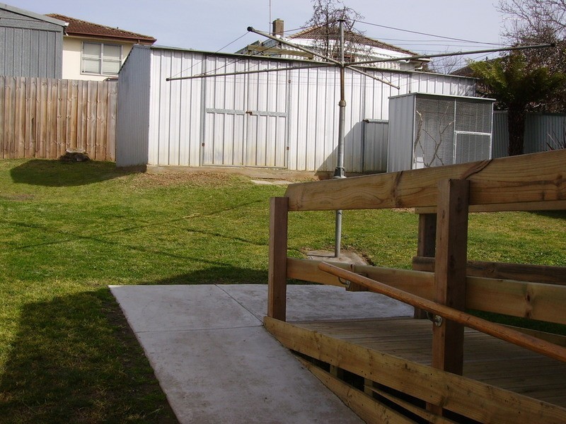 24 Porter Street, Morwell VIC 3840