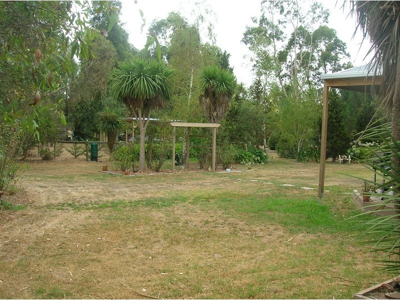 32 Considine Road, Yinnar VIC 3869