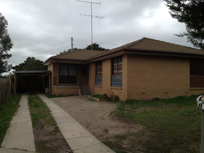 8 Coolaroo Drive, Churchill VIC 3842