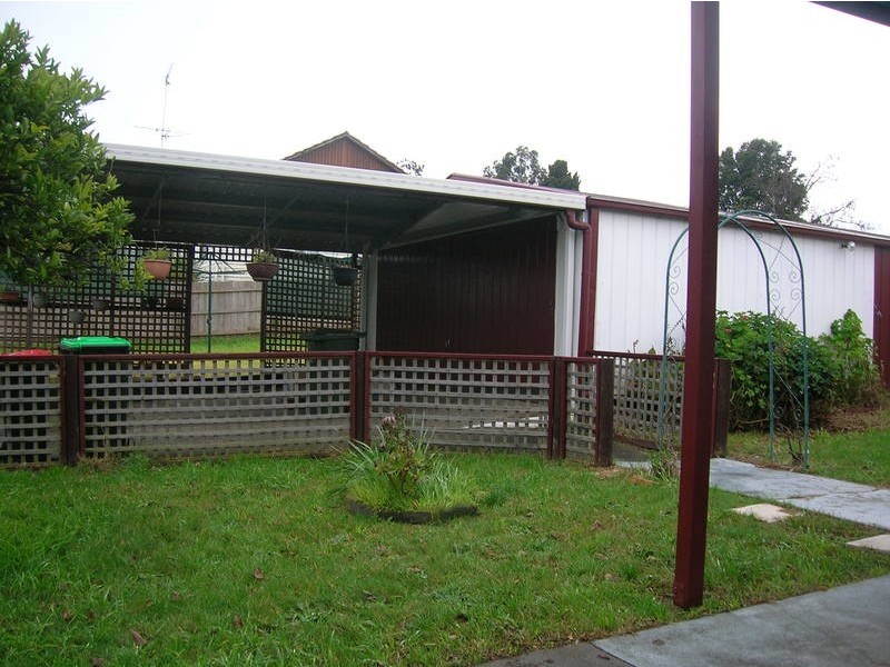 13 Donald Street, Morwell VIC 3840