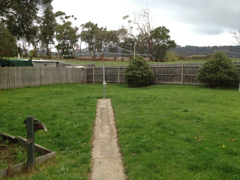 23 Amaroo  Drive, Churchill VIC 3842