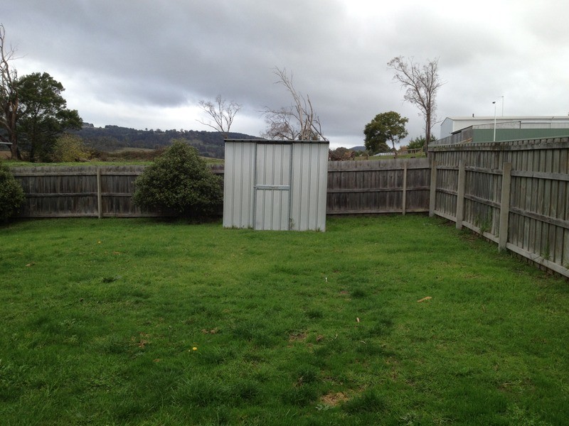 23 Amaroo Drive, Churchill VIC 3842