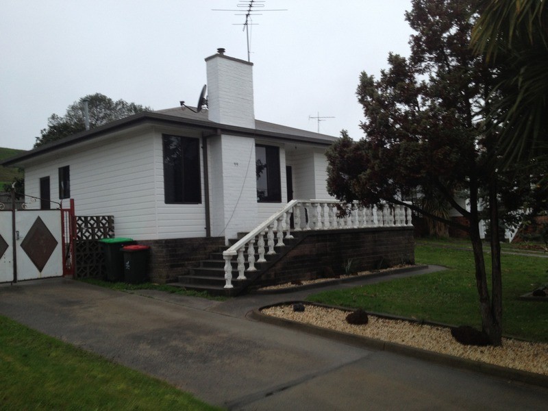 99 Comans  Street, Morwell VIC 3840