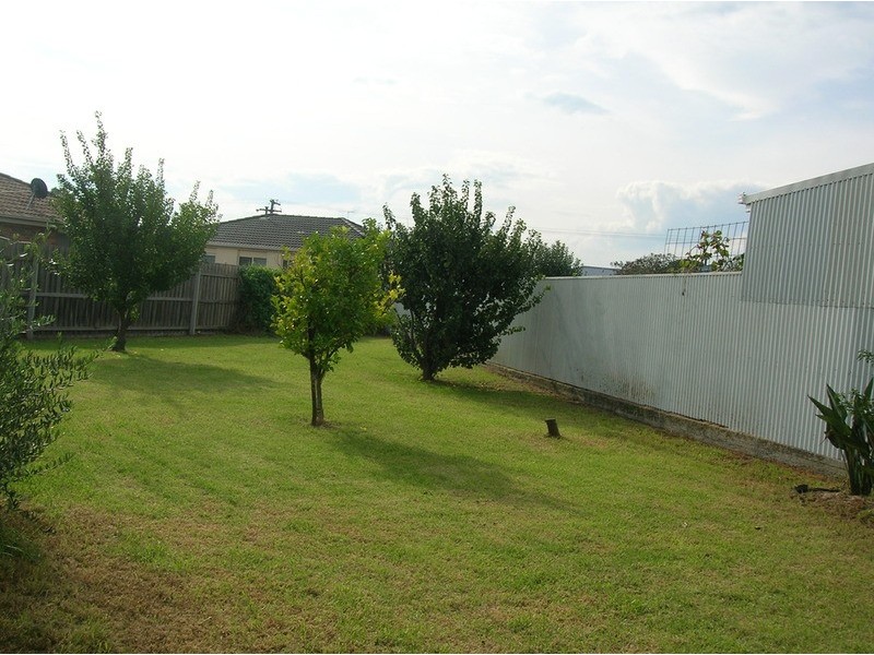 6 Lindon Court, Morwell VIC 3840