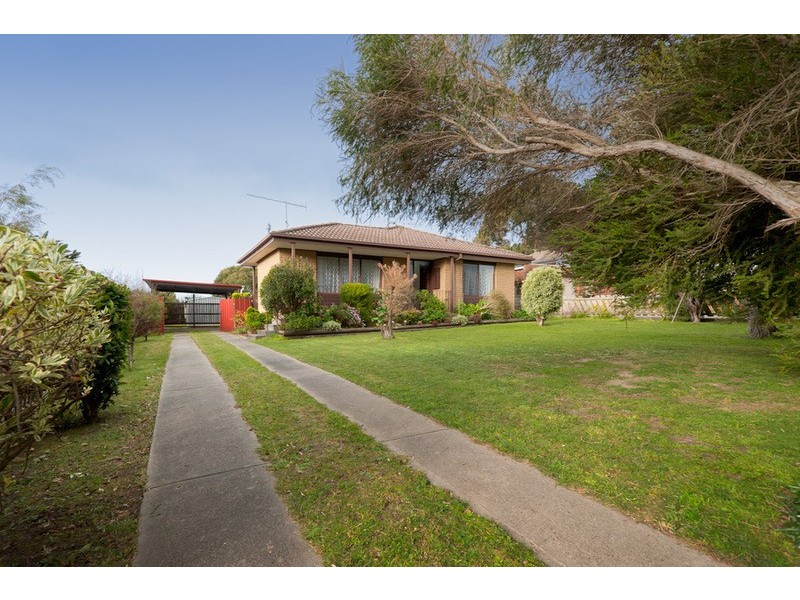 9 Coolaroo Court, Churchill VIC 3842