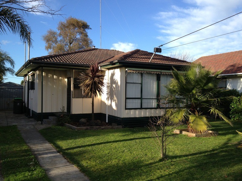 11 Budge Street, Morwell VIC 3840