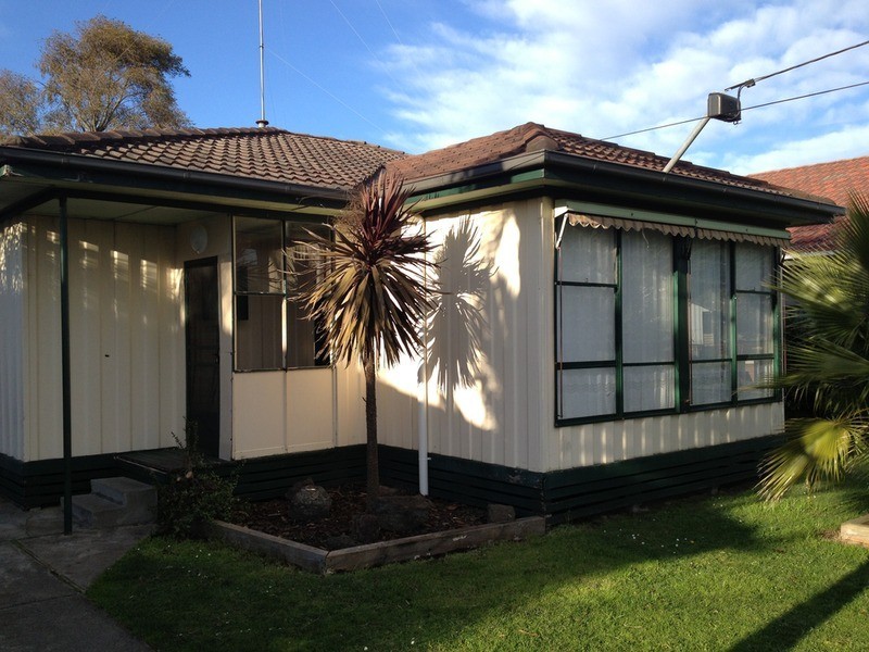 11 Budge Street, Morwell VIC 3840