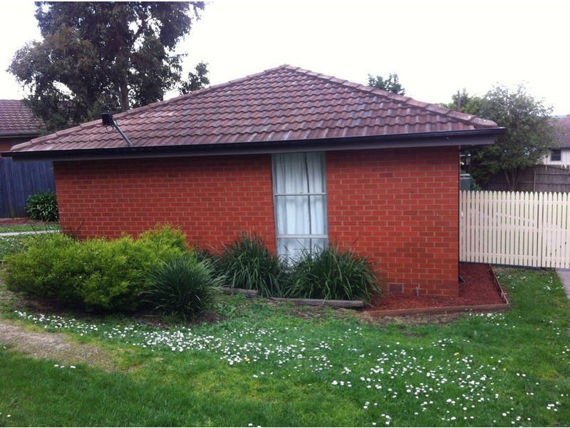2 Rintoull Street, Morwell VIC 3840
