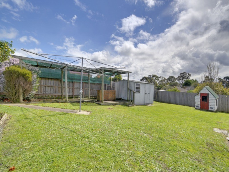 27 Catterick Street, Morwell VIC 3840