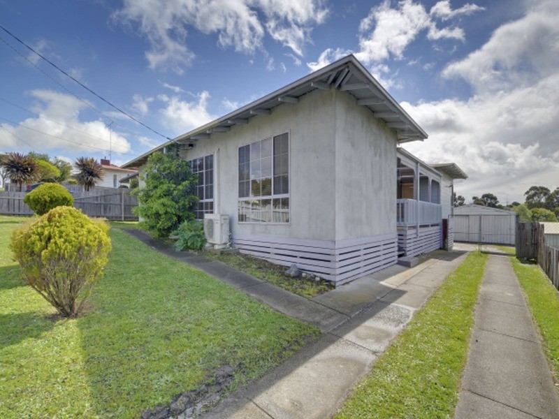 27 Catterick Street, Morwell VIC 3840