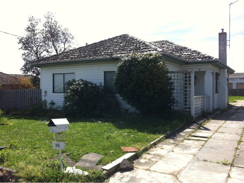 30 Avondale  Road, Morwell VIC 3840