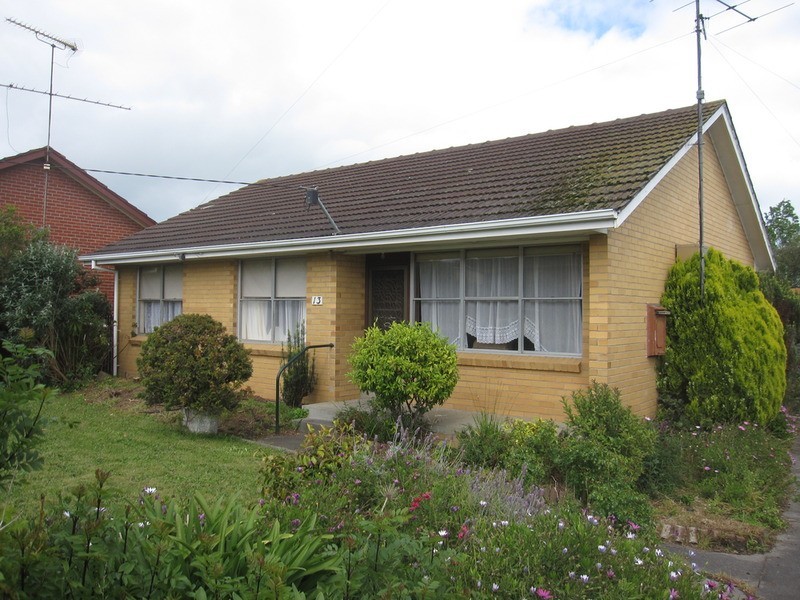 13 Shaw Street, Churchill VIC 3842