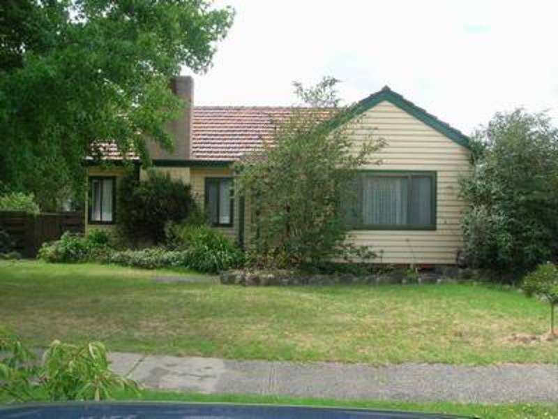 37 Hazelwood Road, Morwell VIC 3840