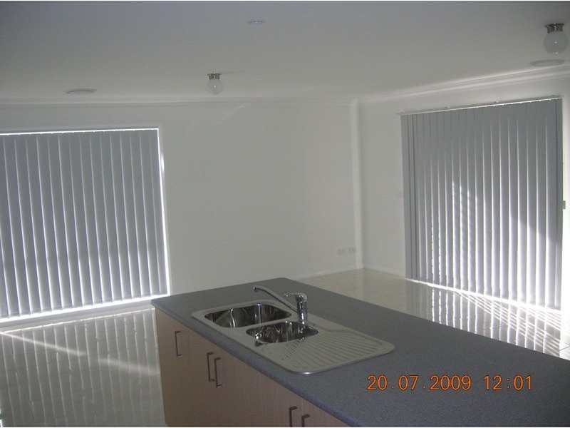 16 Cobon Court, Morwell VIC 3840