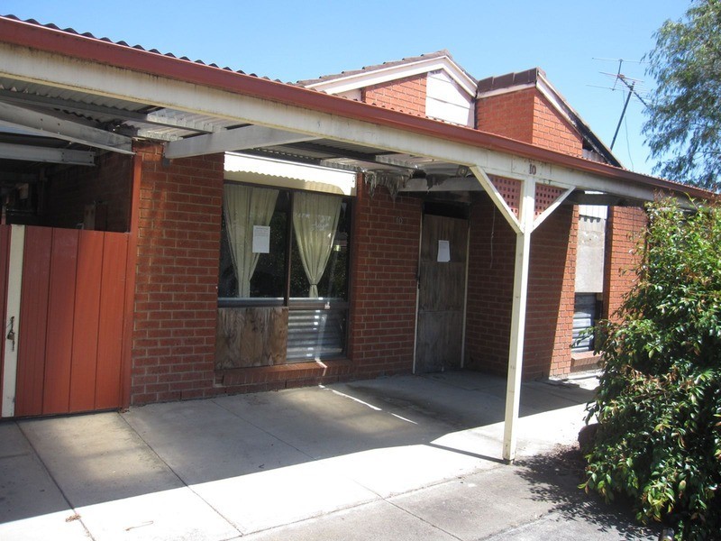 10 Shelton  Street, Newborough VIC 3825
