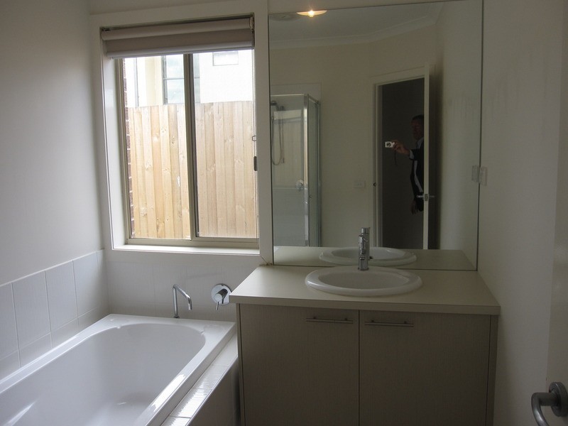 9 Beswick Court, Churchill VIC 3842