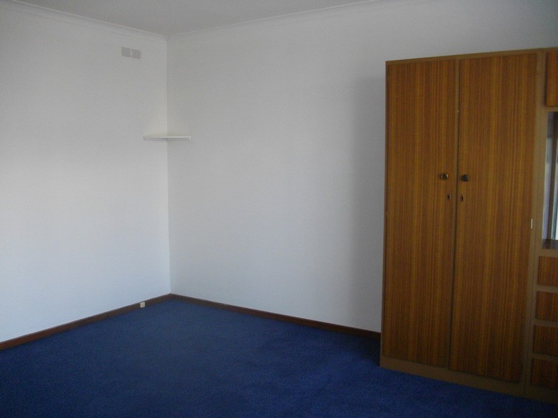 1/35 Langford Street, Morwell VIC 3840