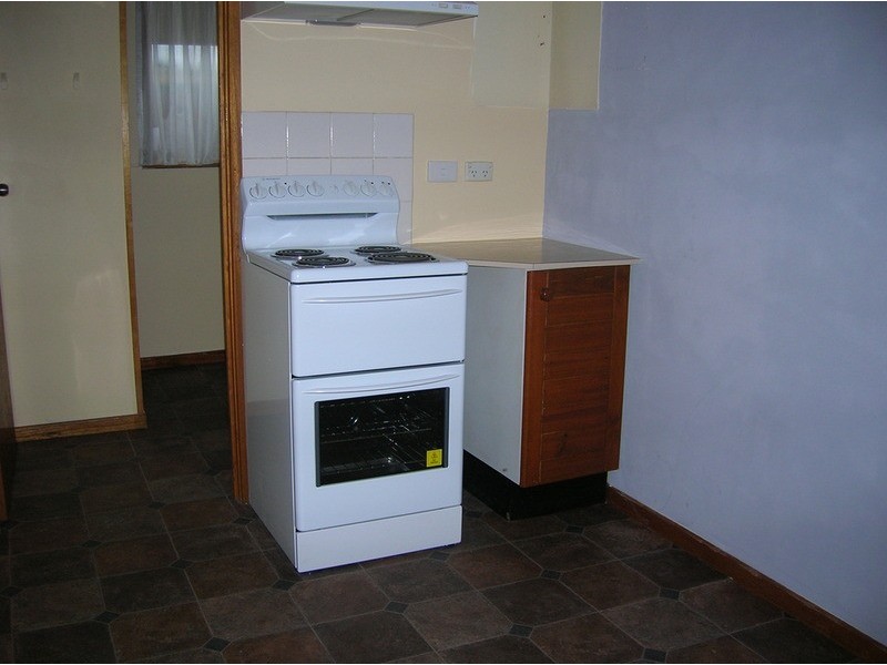 1/105 Elgin Street, Morwell VIC 3840