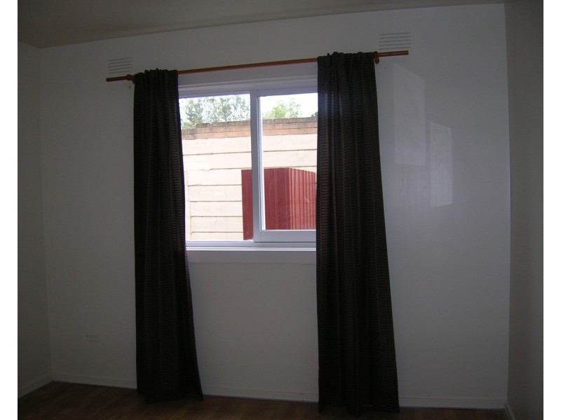 2/153 Buckley Street, Morwell VIC 3840