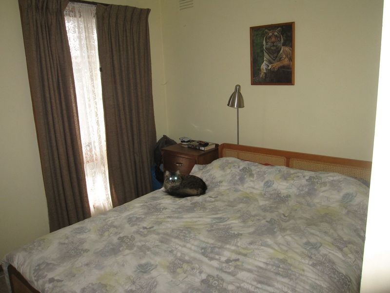 18 Cove Place, Morwell VIC 3840