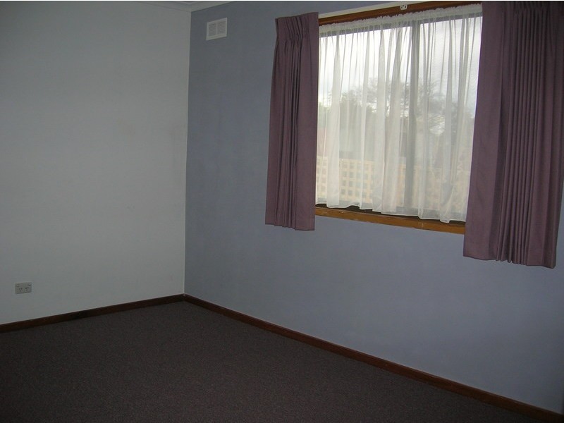 1/105 Elgin Street, Morwell VIC 3840