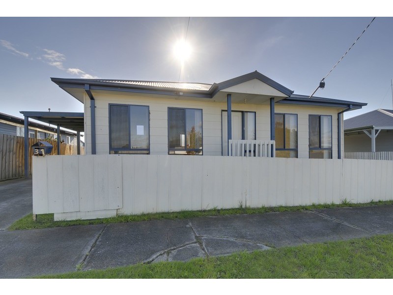 31 Angus  Street, Morwell VIC 3840