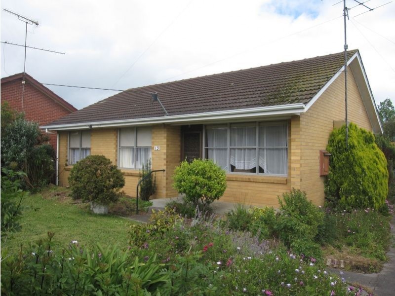 13 Shaw Street, Churchill VIC 3842