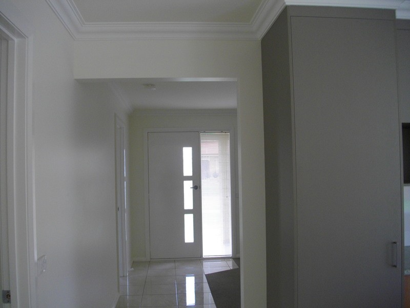 16 Cobon Court, Morwell VIC 3840