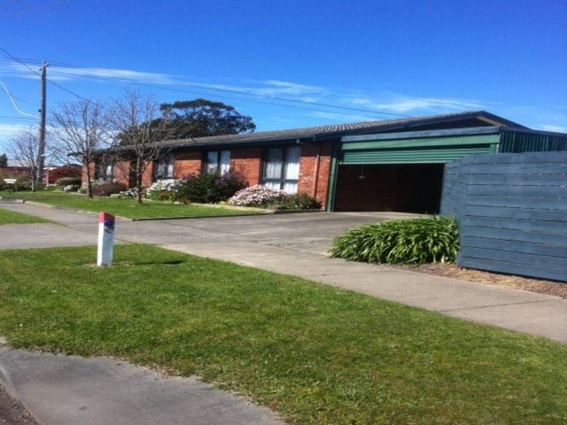 9 Bridle Road, Morwell VIC 3840