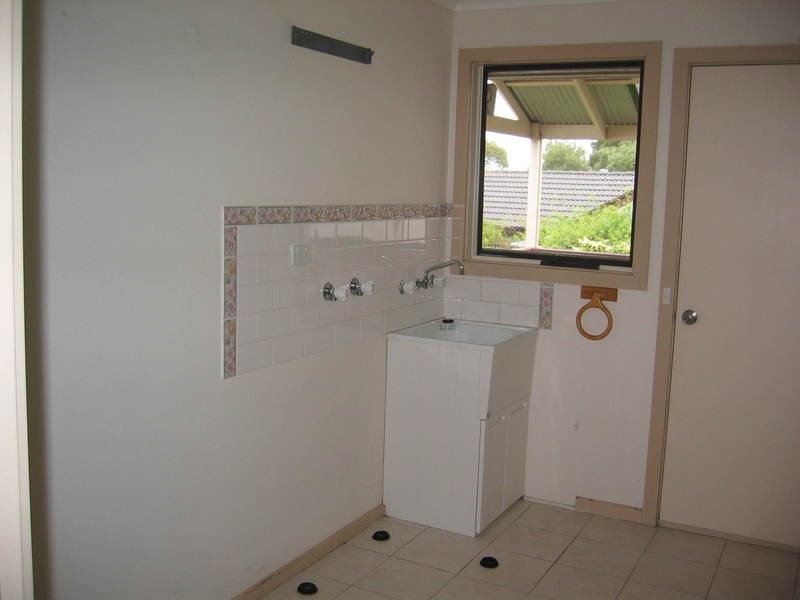 5 Skeldale Wynd, Morwell VIC 3840