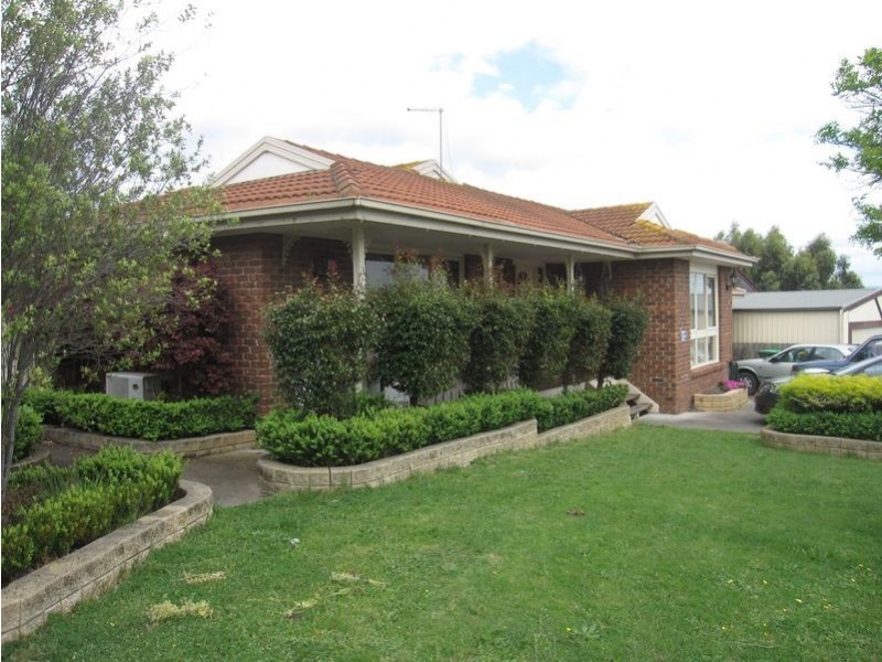 5 Skeldale Wynd, Morwell VIC 3840