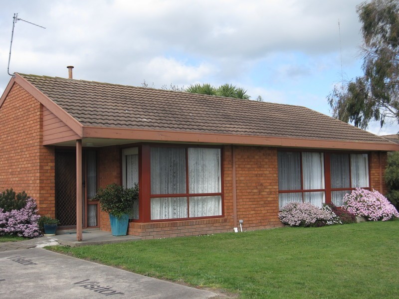 15 Bridgewater Drive, Morwell VIC 3840