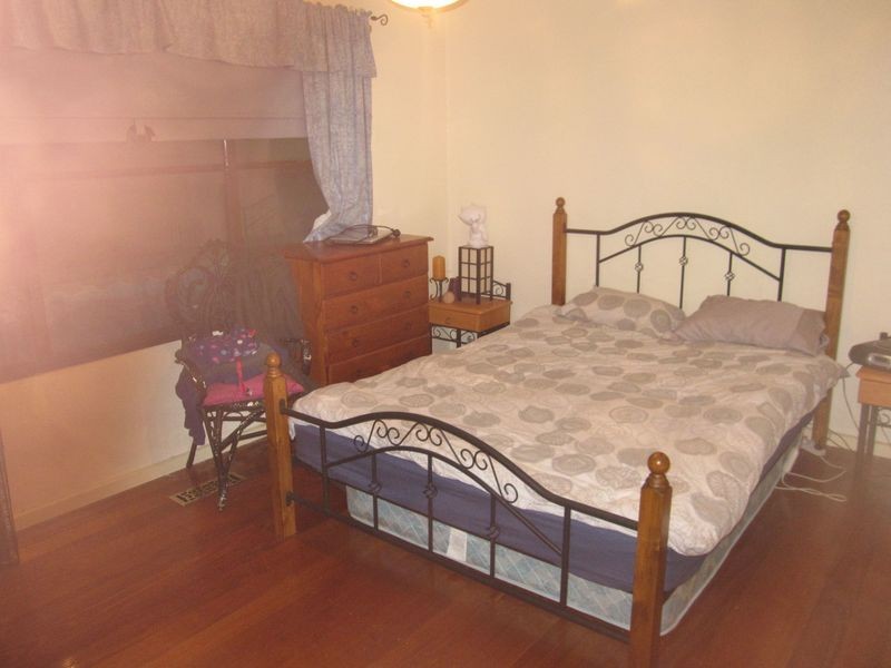 18 Crinigan Road, Morwell VIC 3840