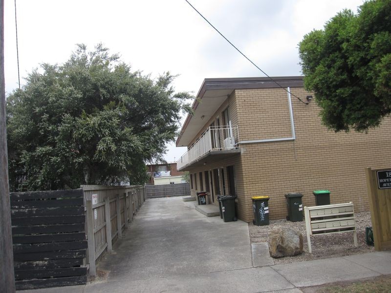 6/18 Hopetoun Avenue, Morwell VIC 3840