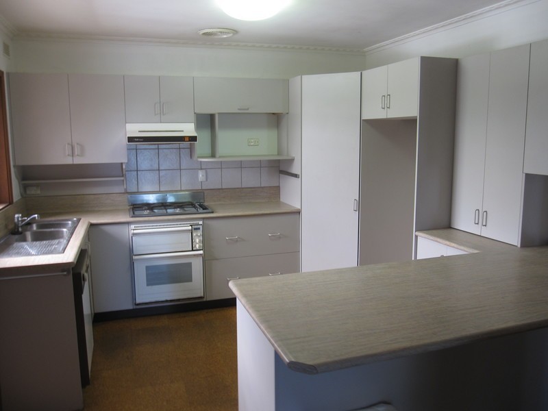 26 Heather Grove, Traralgon VIC 3844