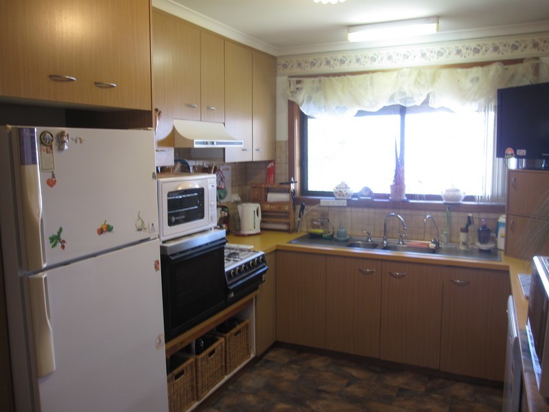 24  Park Avenue, Morwell VIC 3840