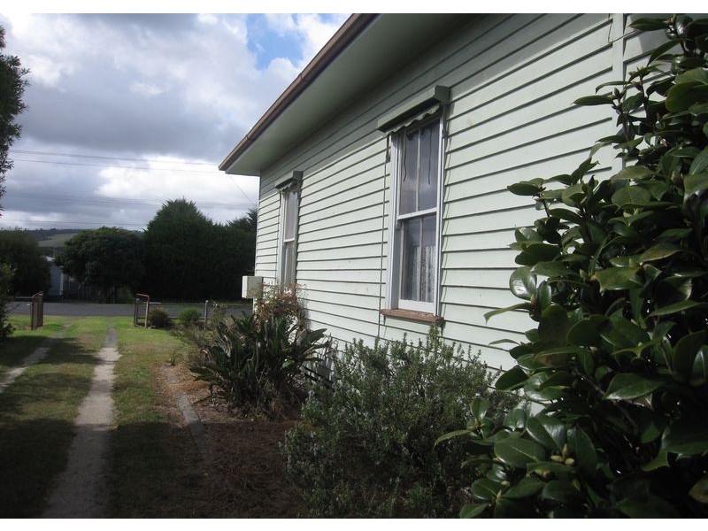 38 Penaluna Street, Boolarra VIC 3870