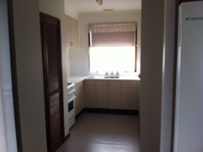 8/15 Well Street, Morwell VIC 3840