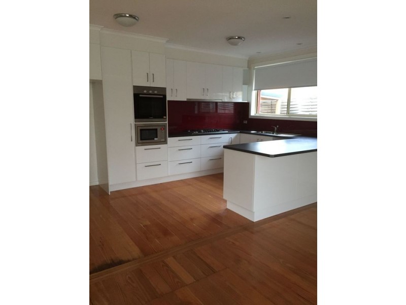 26 McDonald Way, Churchill VIC 3842